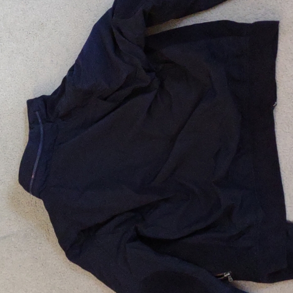 Tommy Hilfiger Men's winter jacket. Size medium in Excellent used condition - Picture 5 of 6